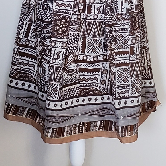 Dressbarn Brown, White, and Gold Dress Sz. 10 - Picture 5 of 7